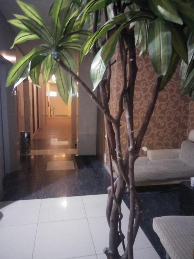 Penthouse Hotel Giacarta Esterno foto