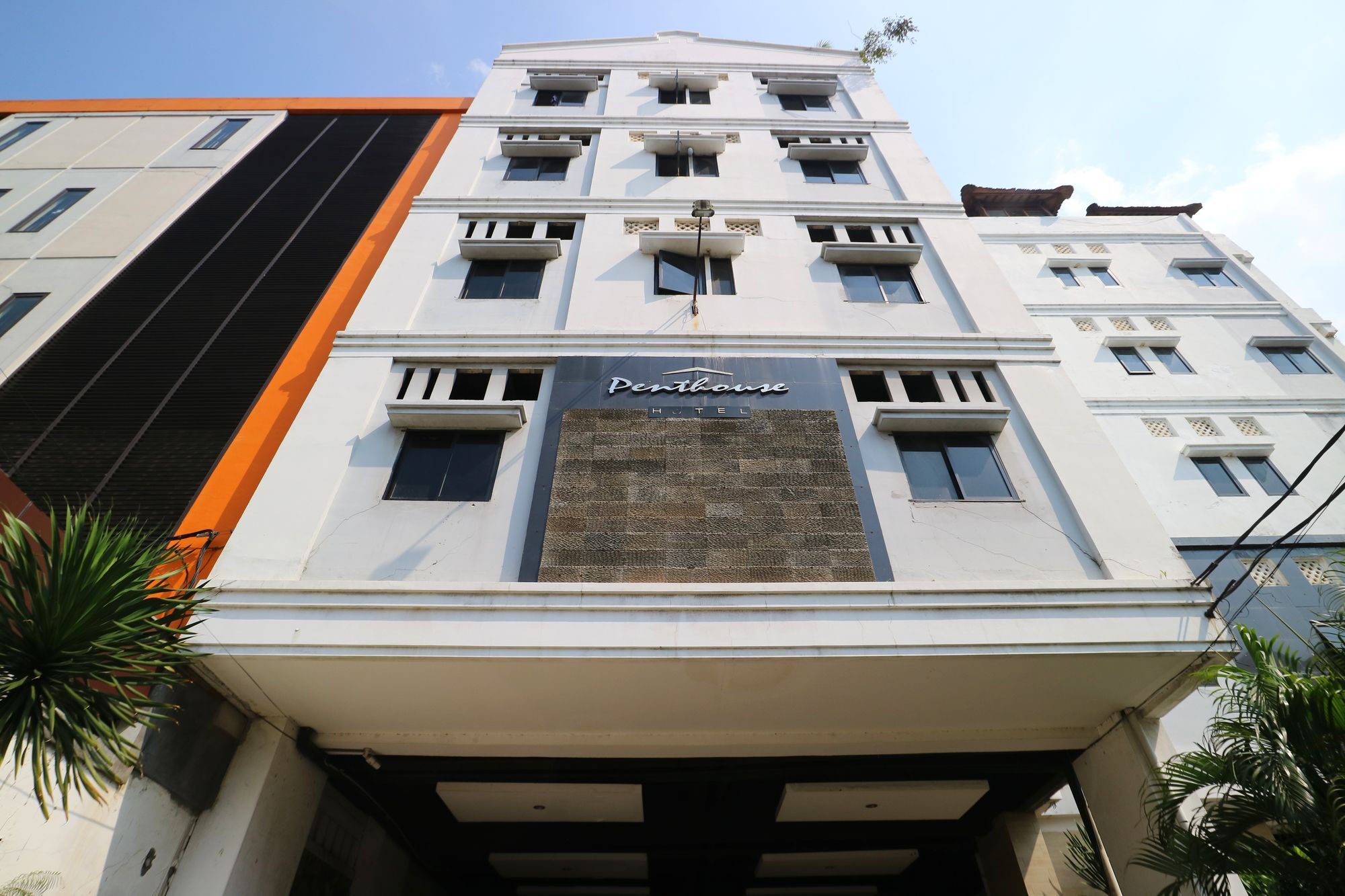 Penthouse Hotel Giacarta Esterno foto